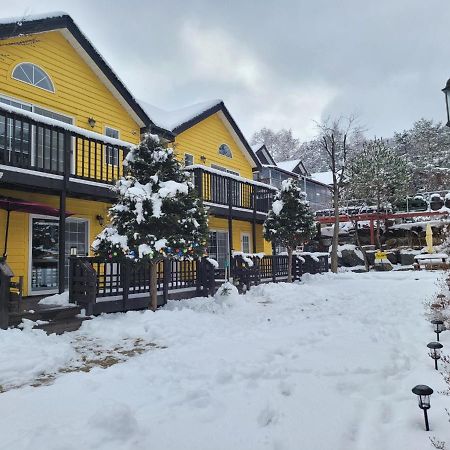 Honey Bear Pension Pyeongchang Eksteriør billede